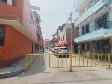 🏡 ¡OPORTUNIDAD ÚNICA PARA VIVIR EN SAN JUAN DE LURIGANCHO! 🌟

Si buscas una casa con espacios amplios y un gran potencial para remodelar a tu gusto,