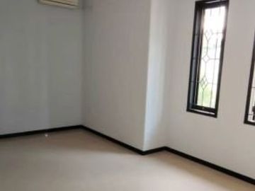 Rumah Royal Residence Wiyung Surabaya Siap Huni