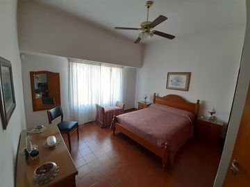 URGENTE POR TRASLADO, RETASADA, VENTA Casa IMPECABLE 3dorm - 2 baños -B° Pedro Pico