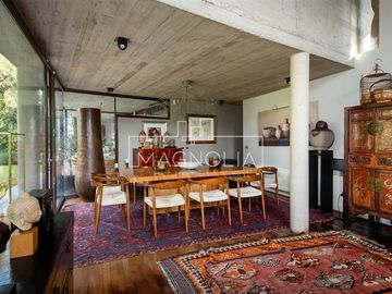 Casa en venta de 5 dorm. en Lo Barnechea