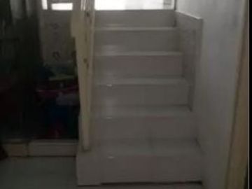 Rumah Dijual Kedinding Lor Surabaya KT