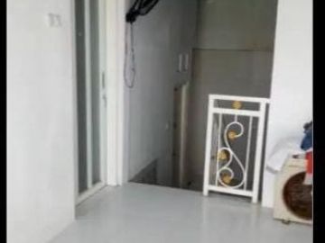 Rumah Dijual Kedinding Lor Surabaya KT