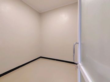 Rumah Cantik di Jl Kaliurang Km 13 dekat Kampus UII