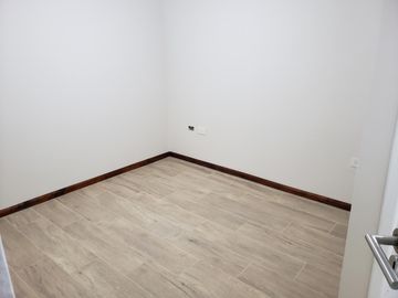 PH 4 Amb. al Frente c/Terraza - RETASADO -