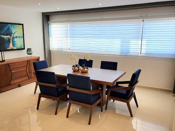 Casa en Lomas de Juriquilla con Roof Garden  - PREVENTA J2