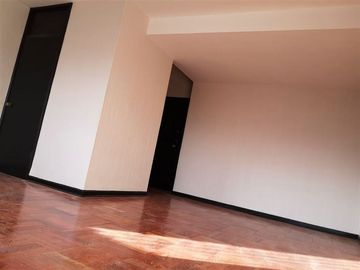 Departamento en Venta en Metro Bellas Artes