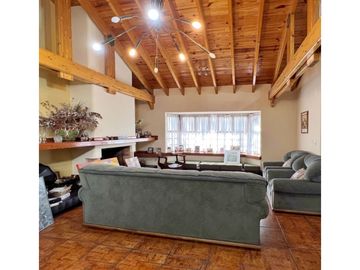 venta casa en godoy cruz