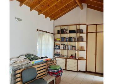 venta casa en godoy cruz