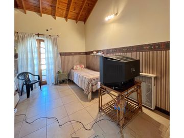 venta casa en godoy cruz