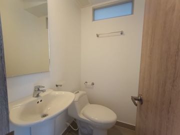 apartamento en venta en ricaurte. Cod V51806