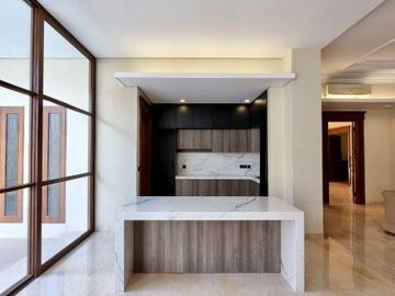 LUXURIOUS HOUSE (FOR RENT) at Jl MATARAM / SELONG, KEBAYORAN BARU