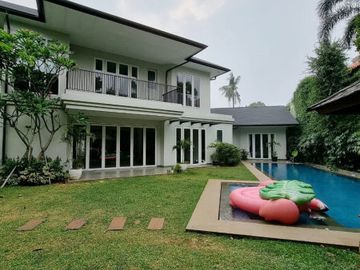 RUMAH at Jl PEJATEN BARAT, JAKSEL (SANGAT MENARIK)