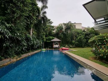 RUMAH at Jl PEJATEN BARAT, JAKSEL (SANGAT MENARIK)