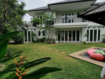 RUMAH at Jl PEJATEN BARAT, JAKSEL (SANGAT MENARIK)
