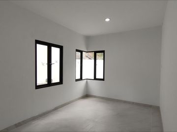 RUMAH BARU! GRESS BARU! BSD NUSA LOKA RUMAH HOKIE NGANTONG