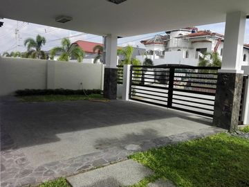 Spacious Bungalow House and Lot for Rent in Hensonville Ange
