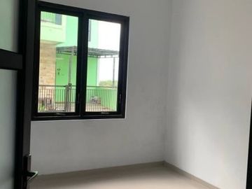 Dijual Villa Free Kolam Renang di Belakang Lippo Plaza Batu