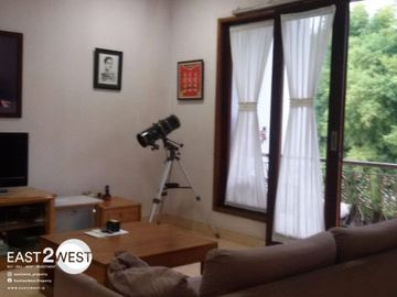 Dijual Rumah Nuansa Oriental Cluster Sutera Intan Alam Sutera Tangerang Mewah Bagus Siap Huni