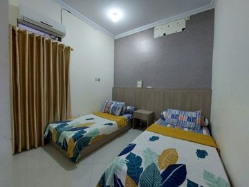 RUMAH 2 LANTAI DEKAT PUSAT KOTA JOGJA HARGA BAWAH PASARAN