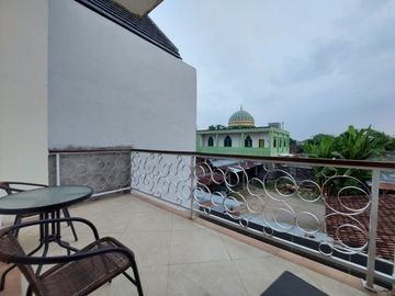 RUMAH 2 LANTAI DEKAT PUSAT KOTA JOGJA HARGA BAWAH PASARAN