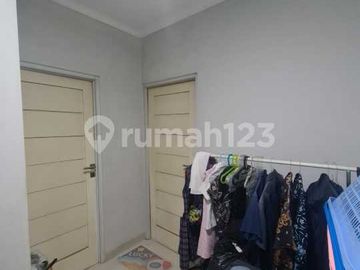 Rumah Rapi 2 1/4 Lantai Jarang Ada Kalideres Permai