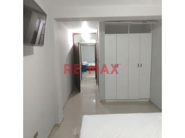 🌟 ¡Descubre tu nuevo hogar en Santa Inés! 🌟

📍 Ubicado en Las Turquezas 559, este moderno departamento te espera para comenzar una nueva historia. D