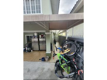 SE VENDE HERMOSA CASA EN VILLA LUCRE