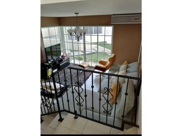 SE VENDE HERMOSA CASA EN VILLA LUCRE