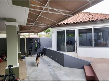 SE VENDE HERMOSA CASA EN VILLA LUCRE