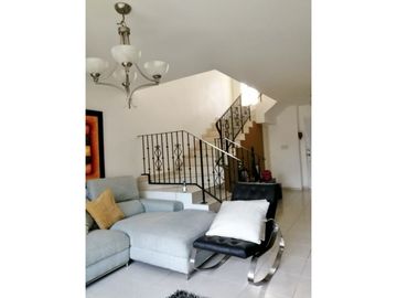 SE VENDE HERMOSA CASA EN VILLA LUCRE