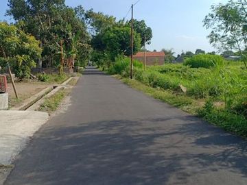 Kawasan Padat Penduduk, Miliki Hunian Nyaman di Cluster Private