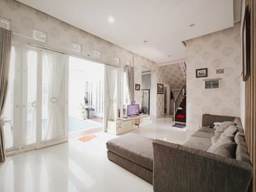 RUMAH MODERN 7 KAMAR LUAS DI DENPASAR SELATAN