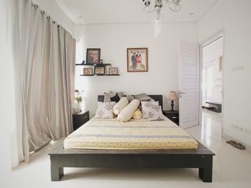 RUMAH MODERN 7 KAMAR LUAS DI DENPASAR SELATAN