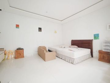 RUMAH MODERN 7 KAMAR LUAS DI DENPASAR SELATAN