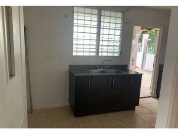 VENDO CASA EN ARRAIJAN JUAN DEMOSTENES BRISAS DEL GOLF 3R