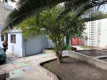 Sta Isabel Tola Casa en VENTA