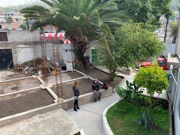 Sta Isabel Tola Casa en VENTA