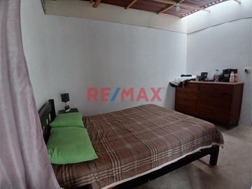 🏡 ¡Una Oportunidad Única en Trujillo! 🌟

Descubre el hogar ideal para tu familia en Urb. Monserrate, a solo 2 cuadras de UPAO
Esta acogedora casa d