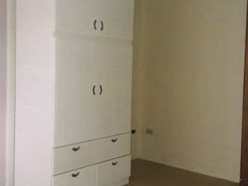 5 Bedroom House and Lot for Sale Near Clark Airport and Mall