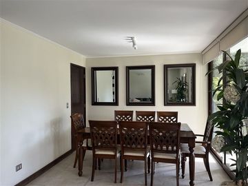 Casa en venta de 3 dorm. Brisas Norte. colegio Highlands