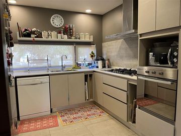 Casa en venta de 3 dorm. Brisas Norte. colegio Highlands