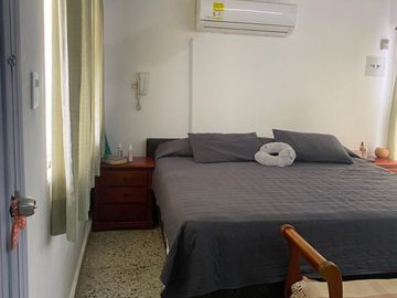 casa en venta en el tabor. Cod V105311