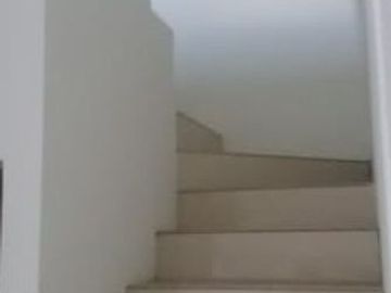 Rumah baru 2 lantai 1,5M dalam town house di Ciputat