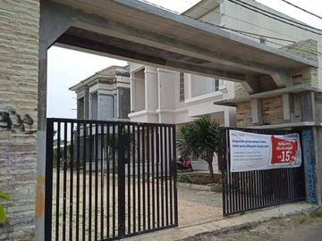 Rumah baru 2 lantai 1,5M dalam town house di Ciputat