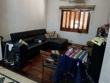 Casa PH en venta en Gerli Oeste