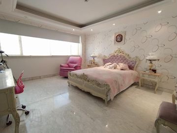 apartamento en arriendo/venta en el golf. Cod A102571