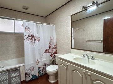 Casa en arriendo de 3 dorm. El Milagro.