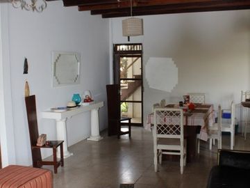 Ballenita Beach House: Se Vende Casa Cerca del Mar en Ballenita