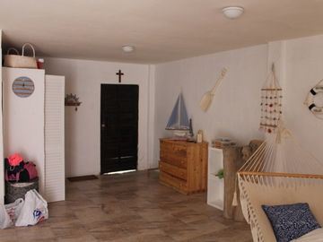 Ballenita Beach House: Se Vende Casa Cerca del Mar en Ballenita
