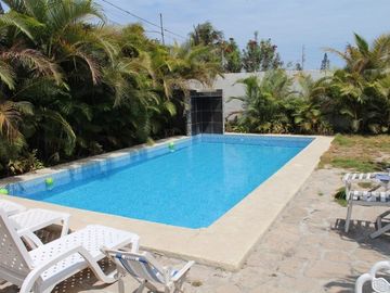 Ballenita Beach House: Se Vende Casa Cerca del Mar en Ballenita